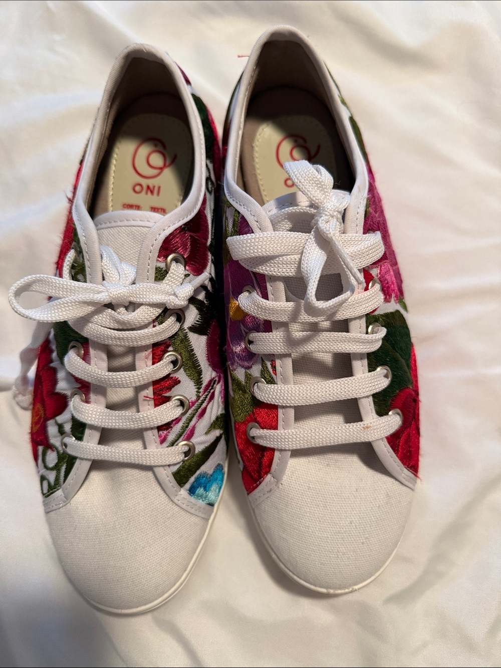Women's White Floral Embroidered Canvas Sneakers